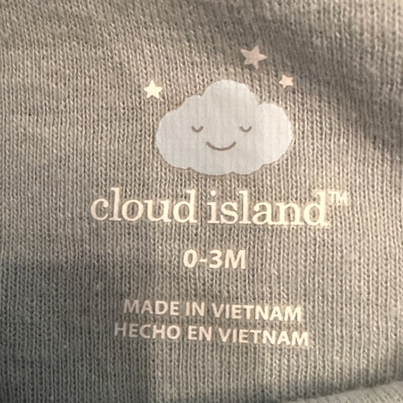 10 piece lot of baby clothes size 0-12 months, never worn! 8 pcs are Carters! - Picture 12 of 12